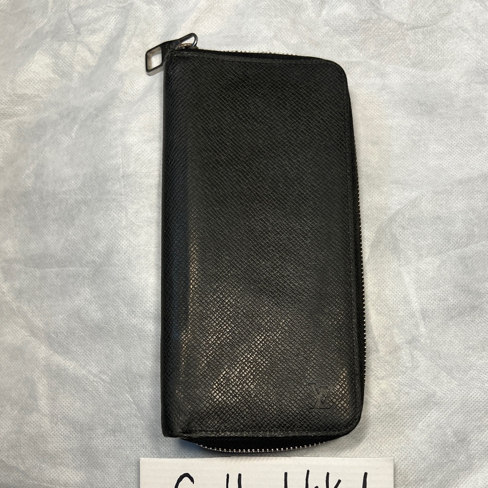 Black leather Zippy Wallet, Unisex
